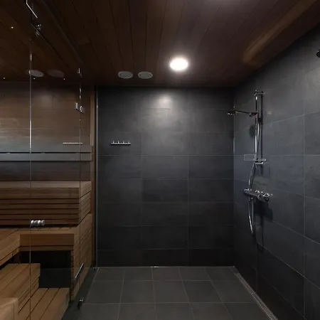 アパート & Golf Marinan Kapteeni A 17 - Sisaeltaeae Loppusiivouksen