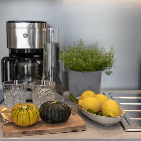 アパート & Golf Marinan Kapteeni A 17 - Sisaeltaeae Loppusiivouksen *